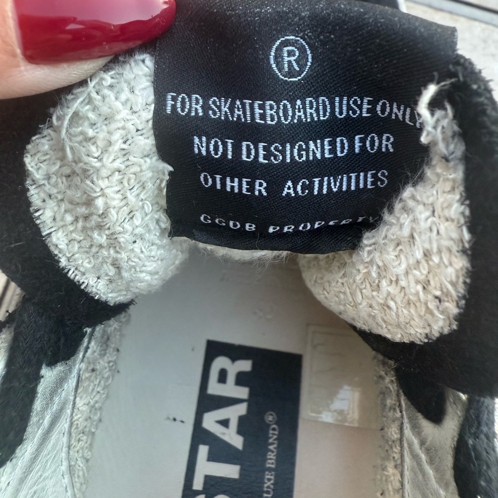 Golden Goose Mid-Star Sneakers - Picture 14 of 16